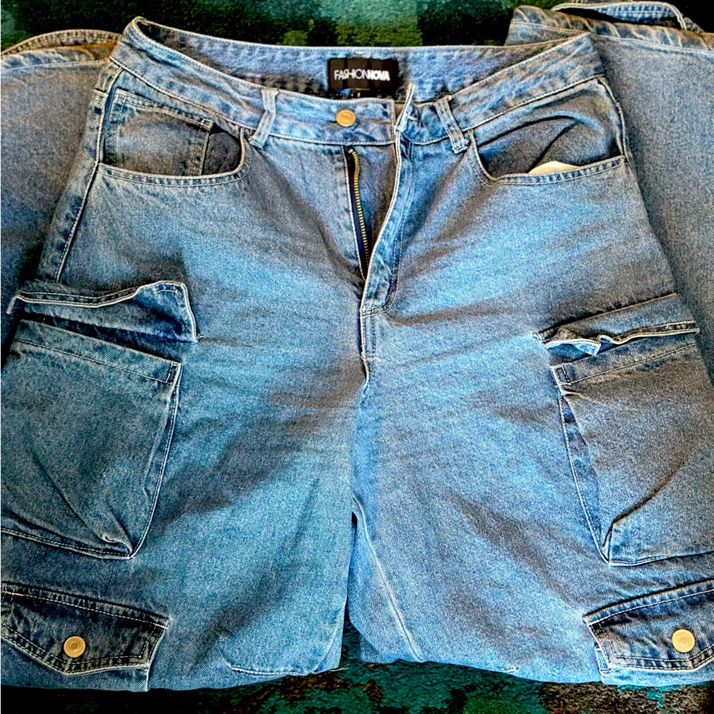 Fashion Nova Cargo Jeans
